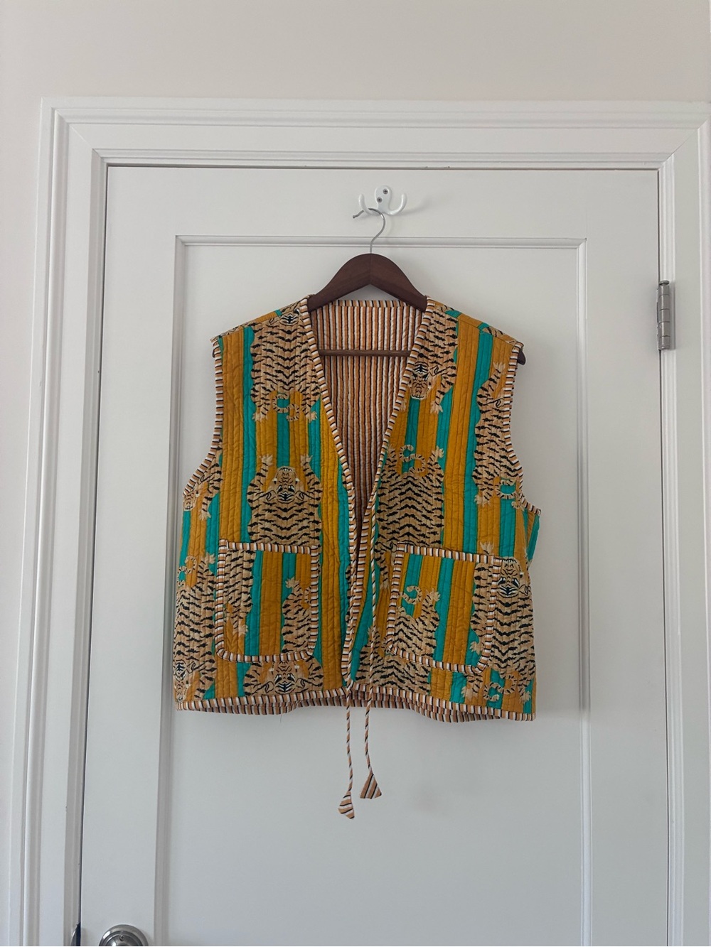 Striped Tiger Print Quilted Vest in Mustard and Teal - Picture 2 of 2